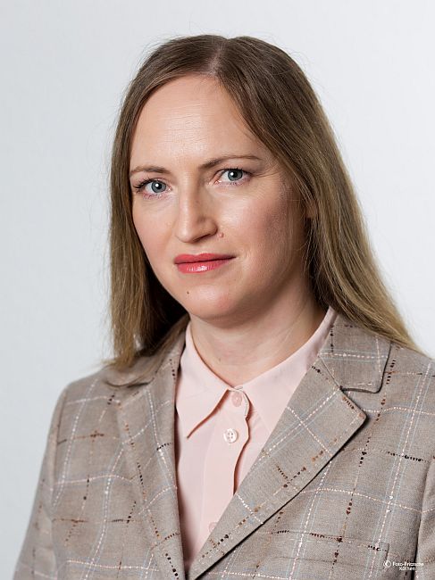 Sabine Klaus, Steuerberaterin