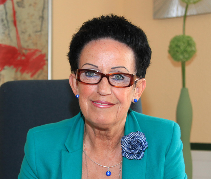 Rita Esch, Steuerbevollmächtigte