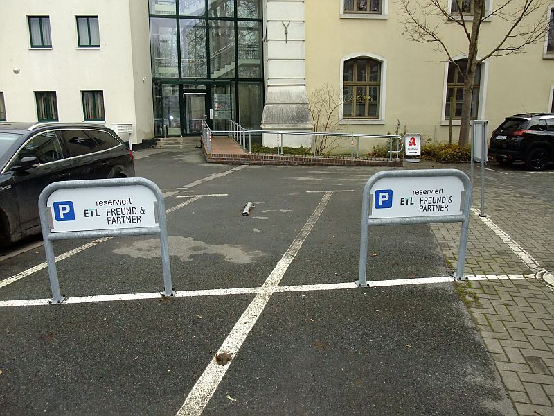 Parkplätze für unsere Mandanten