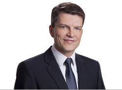Lars Hansen, Wirtschaftsprüfer, Steuerberater